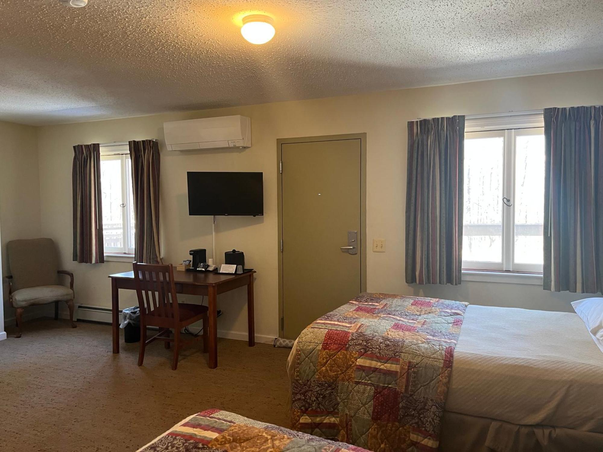 The Upper Pass Lodge Londonderry ภายนอก รูปภาพ